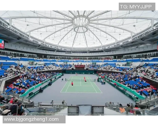 上海网球队以61分领跑精英赛积分榜展现强劲实力